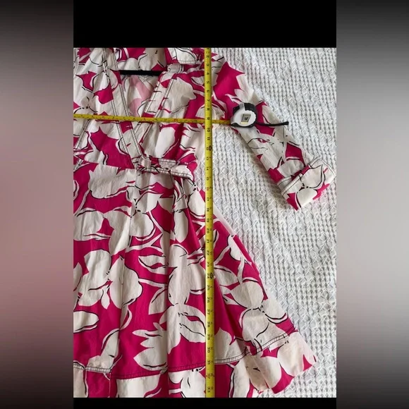 Diane Von Furstenberg Pink and white Floral Wrap Dress- beautiful! - Picture 10 of 10